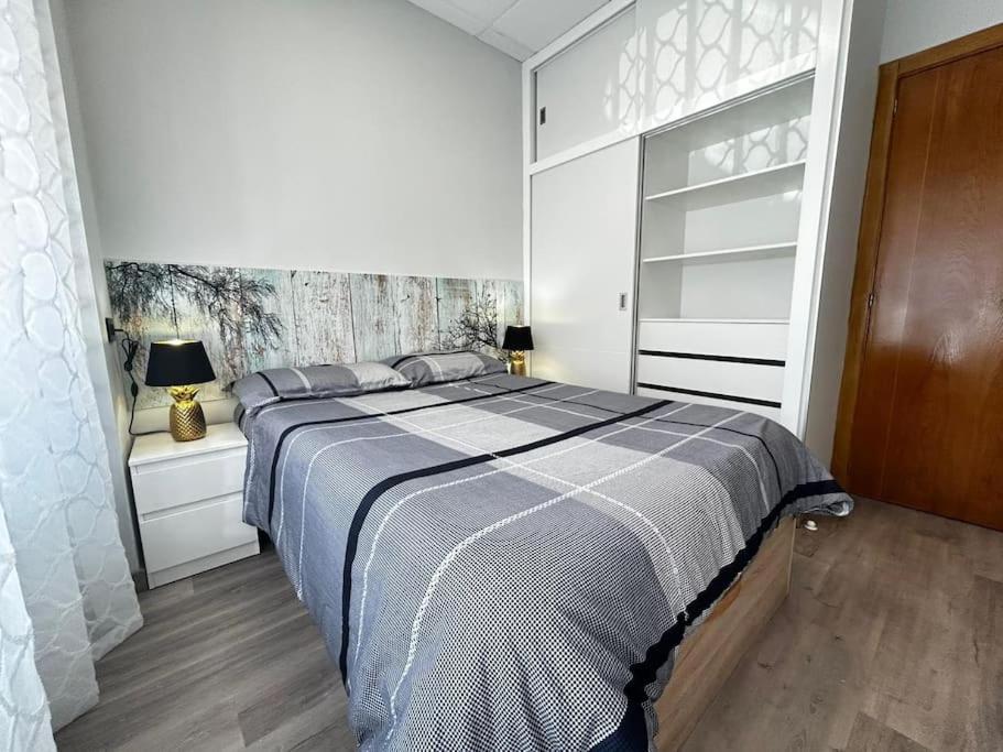 Apartamento Amueblado En El Centro De Madrid Ngoại thất bức ảnh